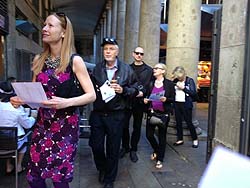 Victoria Henshaw leading a smellwalk